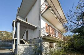 CRIKVENICA, JADRANOVO- kuća 129m2 s pogledom na more + okoliš 440m2, Crikvenica, Casa