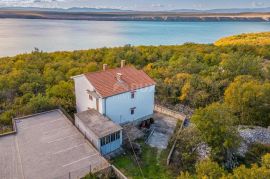 CRIKVENICA, JADRANOVO- kuća 129m2 s pogledom na more + okoliš 440m2, Crikvenica, Kuća