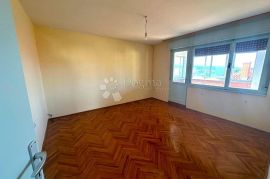 SAMO U NAŠOJ PONUDI! ETAŽA KUĆE NA TOP LOKACIJI!, Labin, Apartamento