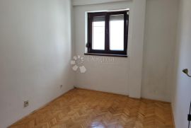 Apartman 50m do mora, Crikvenica, Appartamento