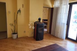 Apartman 50m do mora, Crikvenica, Appartamento