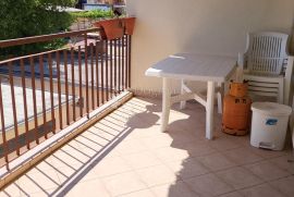 Apartman 50m do mora, Crikvenica, Appartamento