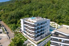 OPATIJA, stan 2S+DB u novogradnji s bazenom (S2-P), Opatija, Apartamento