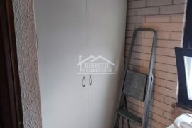 Voždovac - Darvinova pošta - 1.5 ID#22028, Voždovac, Wohnung