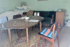 Zemun polje, 2.0, 52m2(2T), sa velikim podrumom, Zemun, Appartment