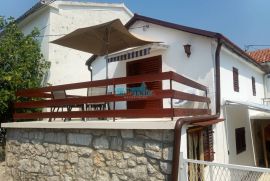 PRILIKA - KUĆA U JADRANOVU - 500m od glavne plaže, Crikvenica, House