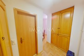 Trosoban stan za najam 60m2, Alipašino polje, Sarajevo Novi Grad, Appartement