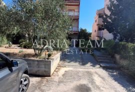 STAN U PRIZEMLJU S POGLEDOM NA MORE - DIKLO, ZADAR, Zadar, Appartment