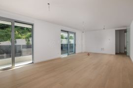 OPATIJA, CENTAR, PENTHOUSE s pogledom na more, bazen, garaža, Opatija, Διαμέρισμα