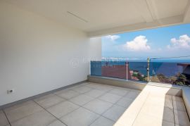 OPATIJA, CENTAR, PENTHOUSE s pogledom na more, bazen, garaža, Opatija, Daire