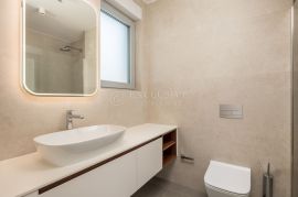 OPATIJA, CENTAR, PENTHOUSE s pogledom na more, bazen, garaža, Opatija, Διαμέρισμα