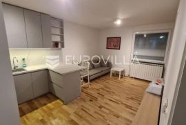 Rijeka, Zamet, moderan dvosoban stan NKP 56,17 m2, garaža, spremište, Rijeka, Appartment