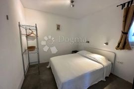 EKSKLUZIVNO! 3D TOUR! APARTMANSKA KUĆA 700 M OD MORA, Raša, House