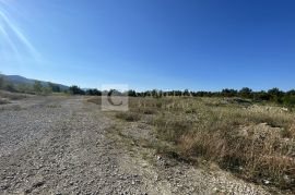 Istra građevisnko zemljište 40 000 m2!, Buzet, Tierra