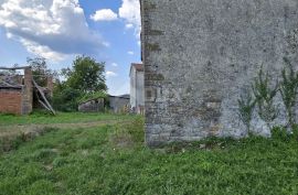 ISTRA, CEROVLJE - Starina s velikom okućnicom, Cerovlje, Casa