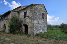 ISTRA, CEROVLJE - Starina s velikom okućnicom, Cerovlje, Σπίτι