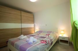 OPATIJA, CENTAR - stan s terasom i pogledom na more! PRILIKA!, Opatija, Appartment