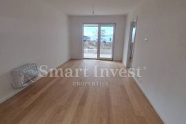 KOSTRENA, stan 3S+DB s vrtom, u novogradnji u blizini mora (A2), Kostrena, Appartment