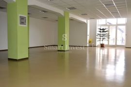 MATULJI, strogi centar poslovni prostor 205 m2, Matulji, Immobili commerciali