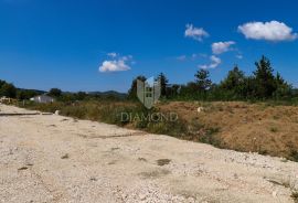 Zemljište sa pogledom na Motovun!, Motovun, Terrain