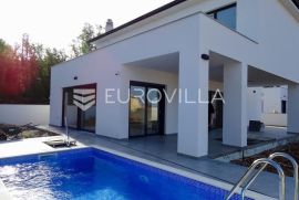 Malinska, Miholjice, obiteljska villa, NKP 161.78m2, s bazenom i pogledom na more, Malinska-Dubašnica, House