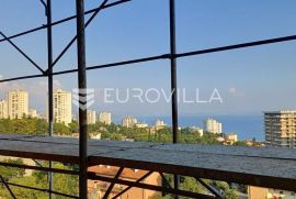 Rijeka, jednosobni penthouse površine 61,60m2, s panoramskim pogledom, Rijeka, Wohnung