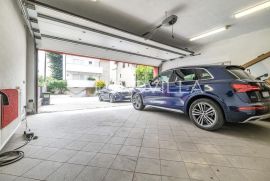 Zagreb, Maksimir, vila s konobom, vrtom i dva stana BRP 591 m2, Zagreb, Ev