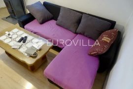 Viškovo, etaža u prizemlju s vrtom, 109m2, podijeljena u dva stana, Viškovo, Appartement