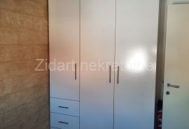 1.5 Lux stan u mirnoj ulici Mirijevo III odmah useljiv, Zvezdara, Apartamento