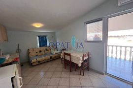 Vir, apartman 200m do mora u TOP stanju, Vir, شقة