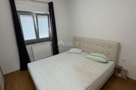 VIŠKOVO, MARINIĆI - stan, 2s + db + konoba 55 m2, okućnica!!!, Viškovo, Appartment