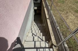 VIŠKOVO, MARINIĆI - stan, 2s + db + konoba 55 m2, okućnica!!!, Viškovo, Appartment