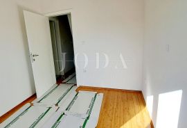 Malinska - apartman s pogledom na more, Malinska-Dubašnica, Appartement