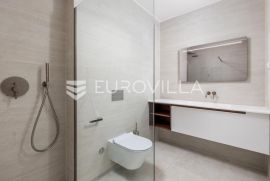 Opatija, centar, dvosoban stan u novogradnji  NKP 102 m2, Opatija, Appartement