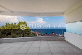 Opatija, Centar, prekrasan trosoban u novogradnji s pogledom na more NKP 110.54 m2, Opatija, Apartamento