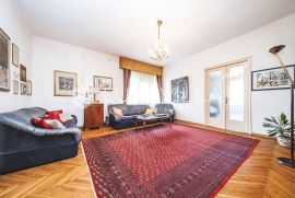 Zagreb, Kraljevec, peterosoban stan 164 m2 za kompletnu adaptaciju, Zagreb, Appartement