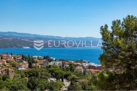 Opatija, centar, atraktivan višesoban stan u novogradnji s 4 parkirna mjesta NKP 254 m2, Opatija, Διαμέρισμα