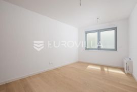 Opatija, centar, dvosoban stan u novogradnji  NKP 112 m2, Opatija, Wohnung