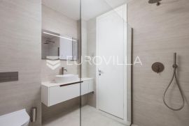 Opatija, centar, dvosoban stan u novogradnji  NKP 112 m2, Opatija, Wohnung