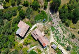 Cerovlje, okolica, dvije kamene kuće sa prekrasnim pogledom, Cerovlje, Kuća