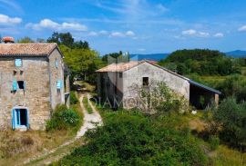 Cerovlje, okolica, dvije kamene kuće sa prekrasnim pogledom, Cerovlje, Haus