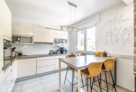 STAN+VPM+GARAŽA, PRODAJA, ZAGREB, GRAČANI, 102 m2, 4-soban, Podsljeme, Daire