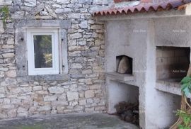 Kuća Prodaja kuće sa dvije garaže, Galižana!, Vodnjan, Maison