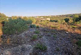 PRODAJA građevinsko zemljište 3321 m2 Donje Raštane, Sveti Filip I Jakov, Terrain