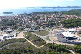 PRODAJA građevinsko poslovno zemljište 2464 m2 Pakoštane, Pakoštane, Земля