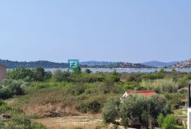 VODICE, novogradnja, 350 m od plaže, 2. kat, pogled na more, Vodice, شقة