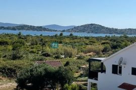 VODICE, novogradnja, 350 m od plaže, 2. kat, pogled na more, Vodice, شقة