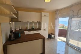 Crikvenica apartman sa garažom, Crikvenica, Daire