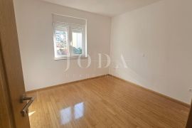 Crikvenica dvoetažni stan, Crikvenica, Apartamento