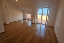 Crikvenica dvoetažni stan, Crikvenica, Appartement